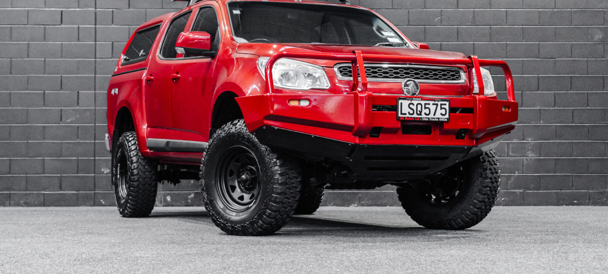Vehicle Gallery Image