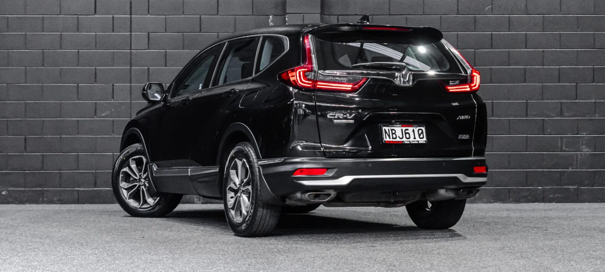 Vehicle Gallery Image