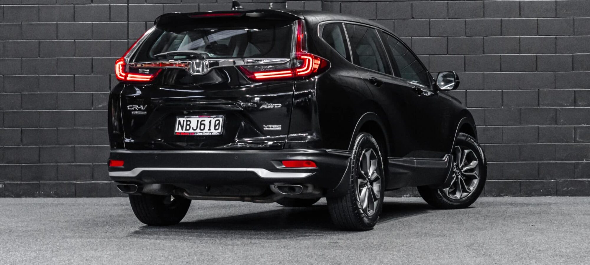 Vehicle Gallery Image