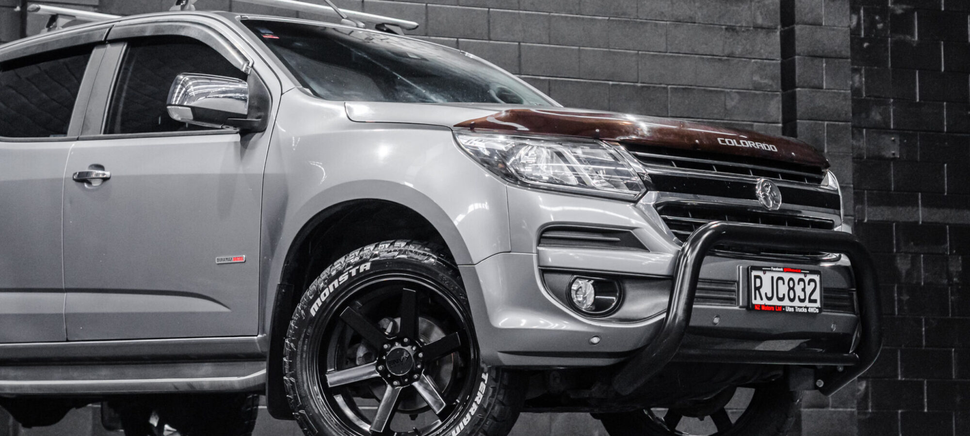 Vehicle Gallery Image
