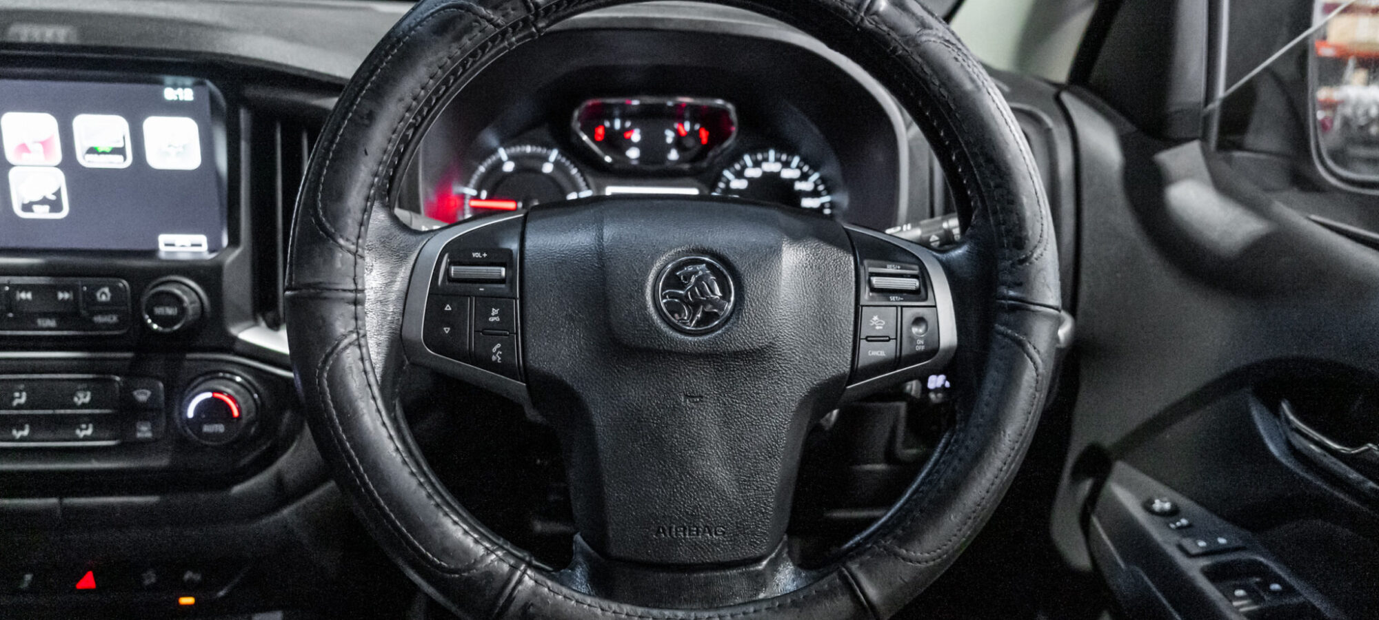 Vehicle Gallery Image