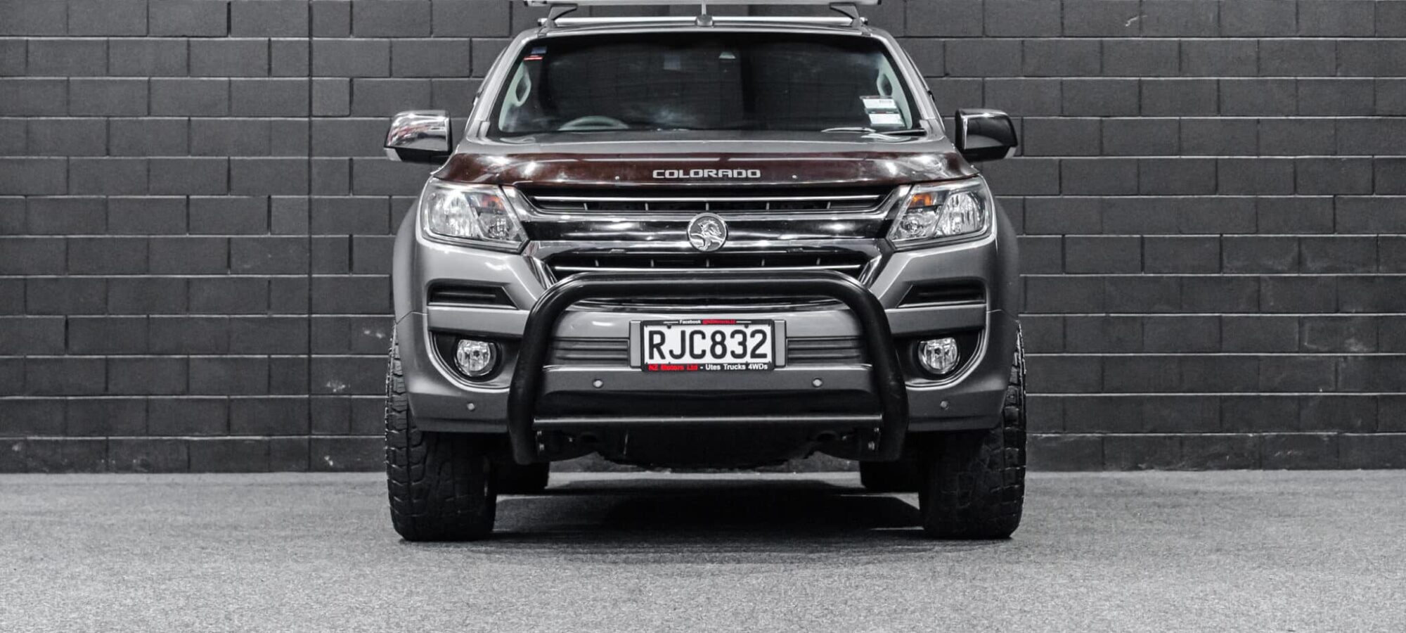 Vehicle Gallery Image