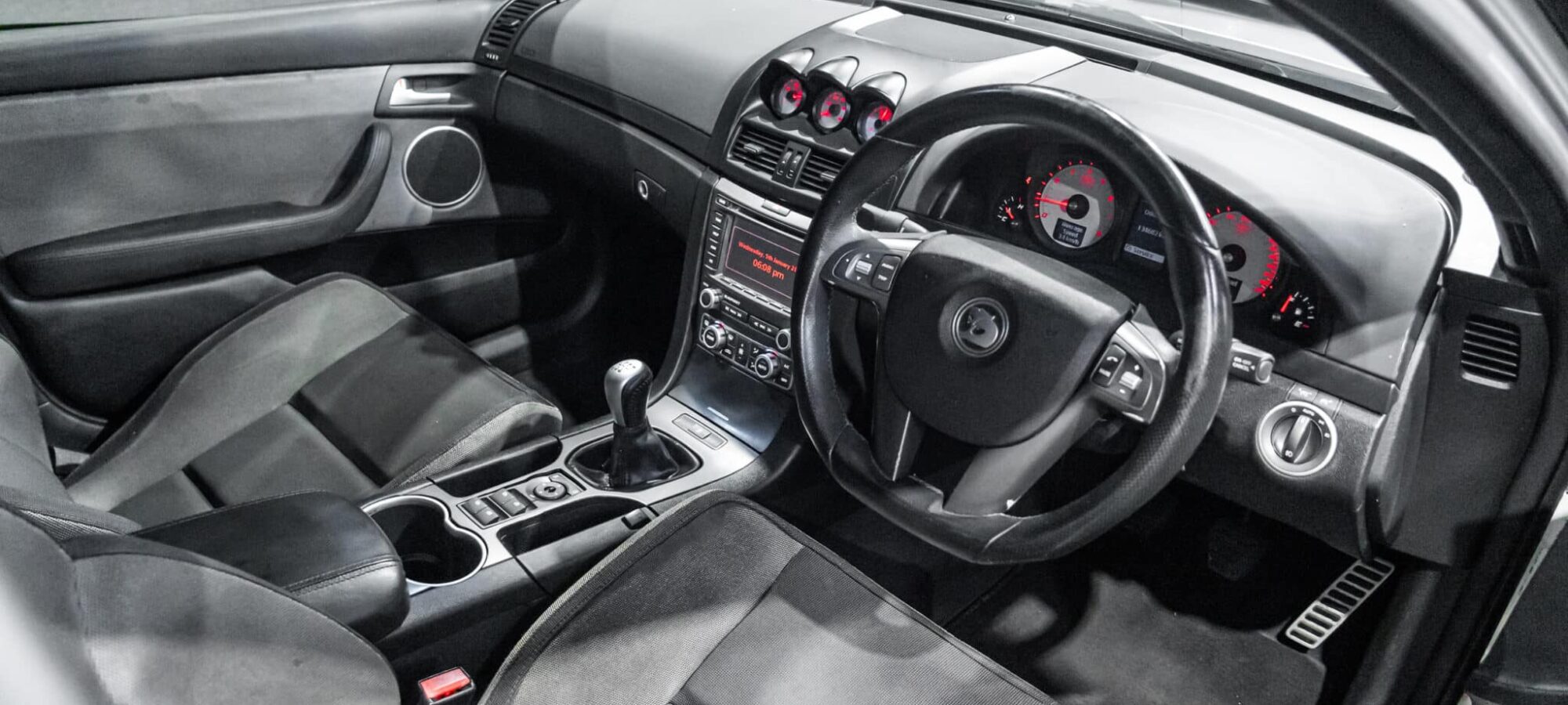 Vehicle Gallery Image