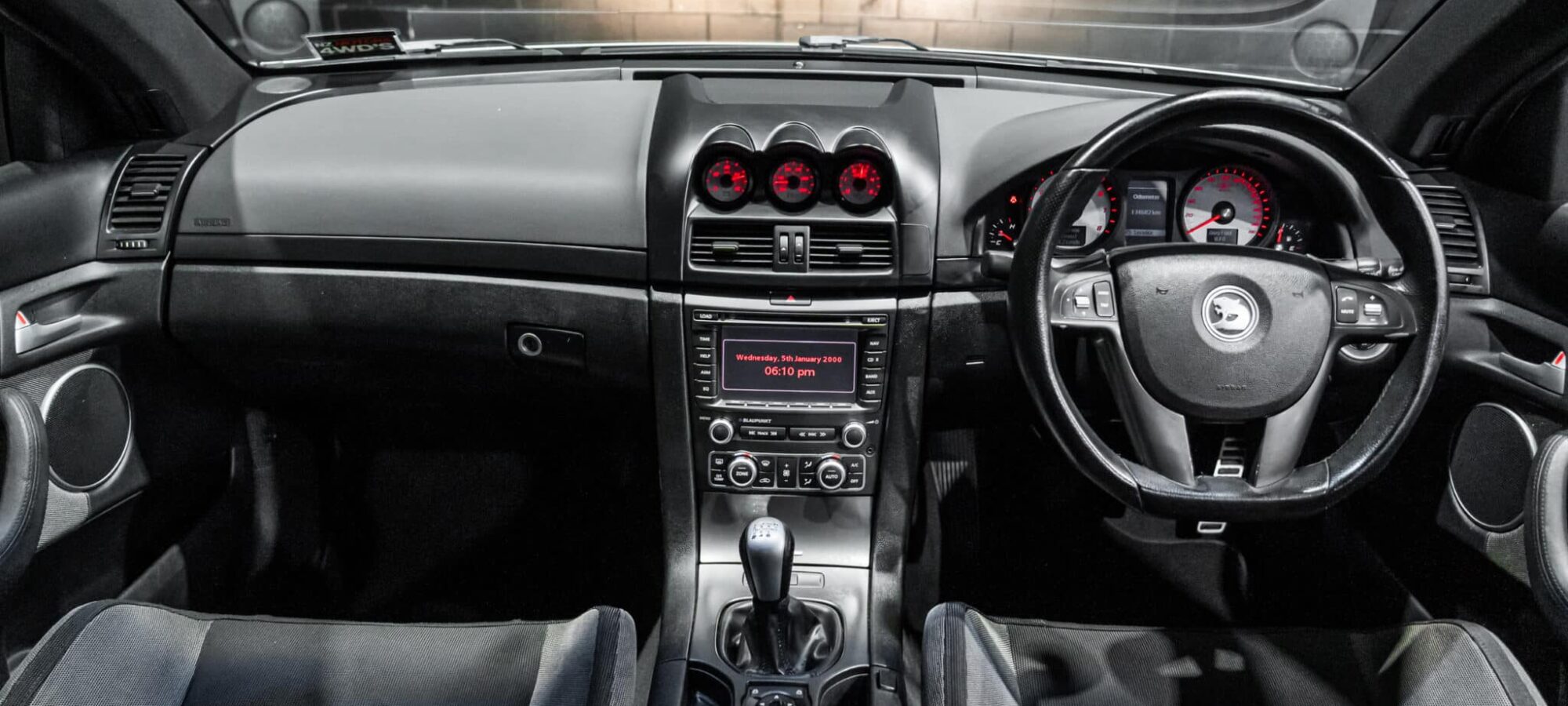 Vehicle Gallery Image