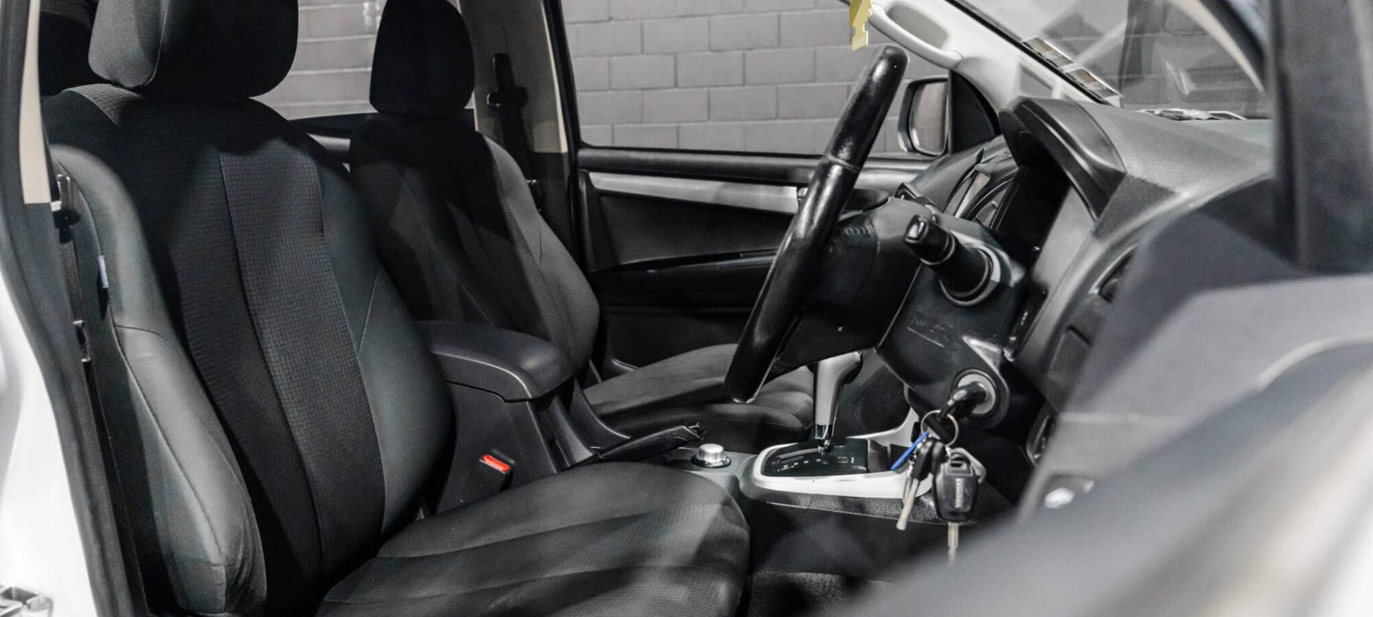 Vehicle Gallery Image