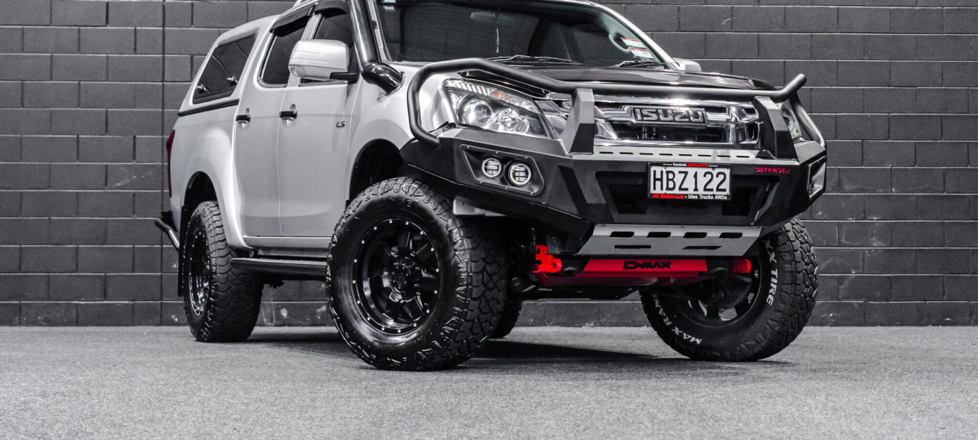 Vehicle Gallery Image