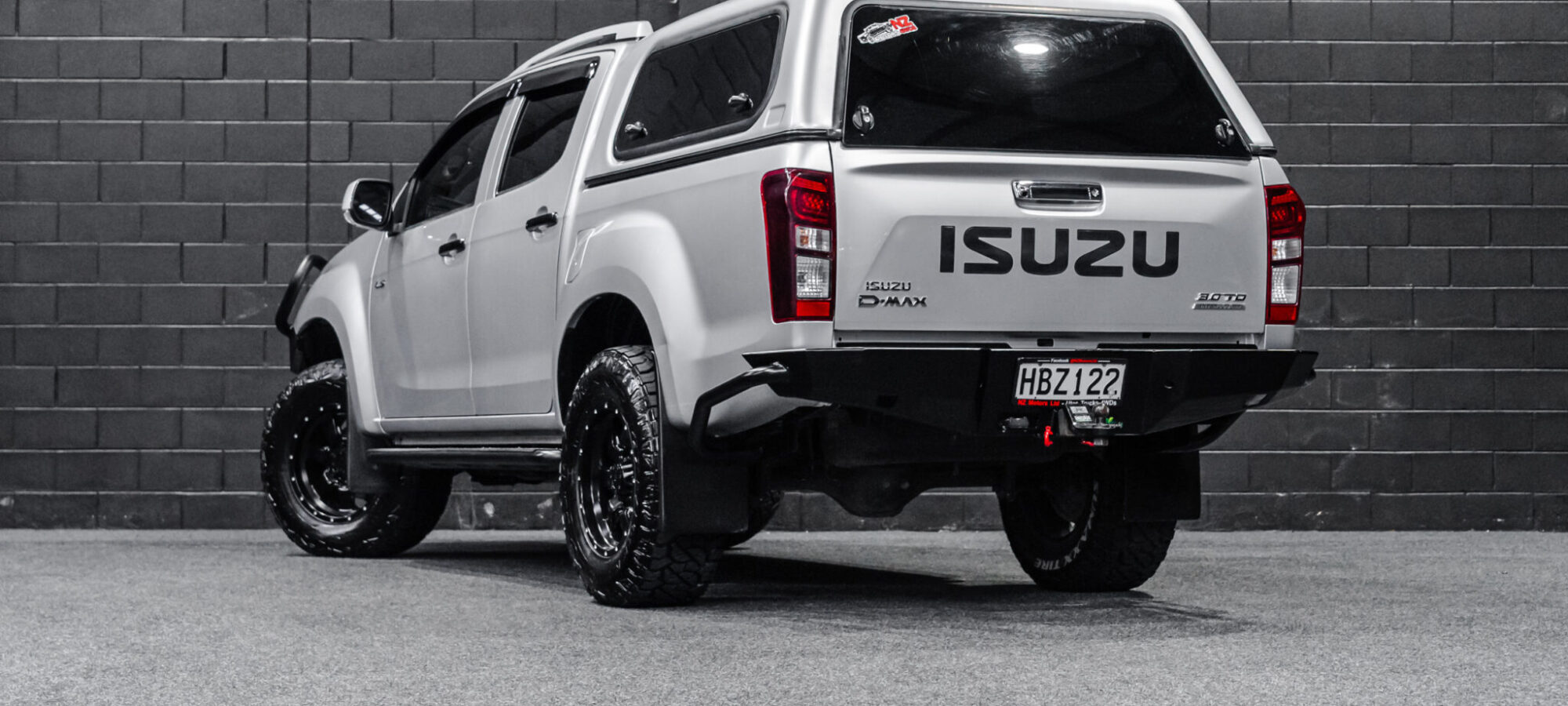 Vehicle Gallery Image