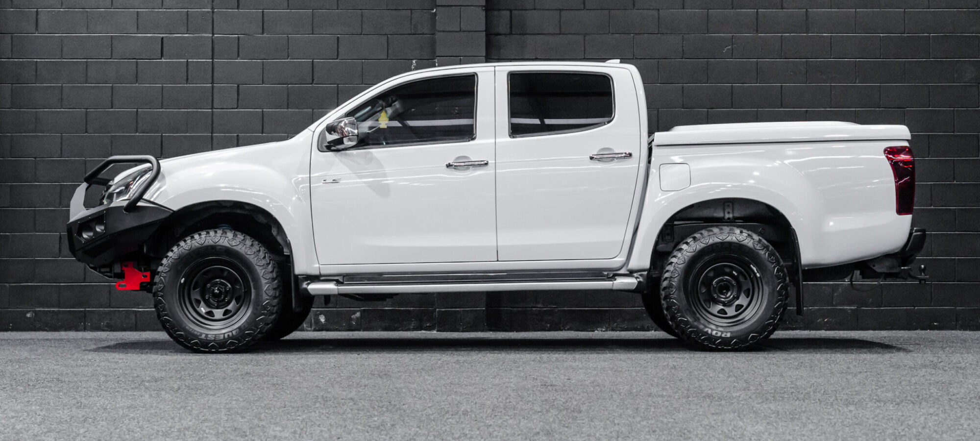 Vehicle Gallery Image