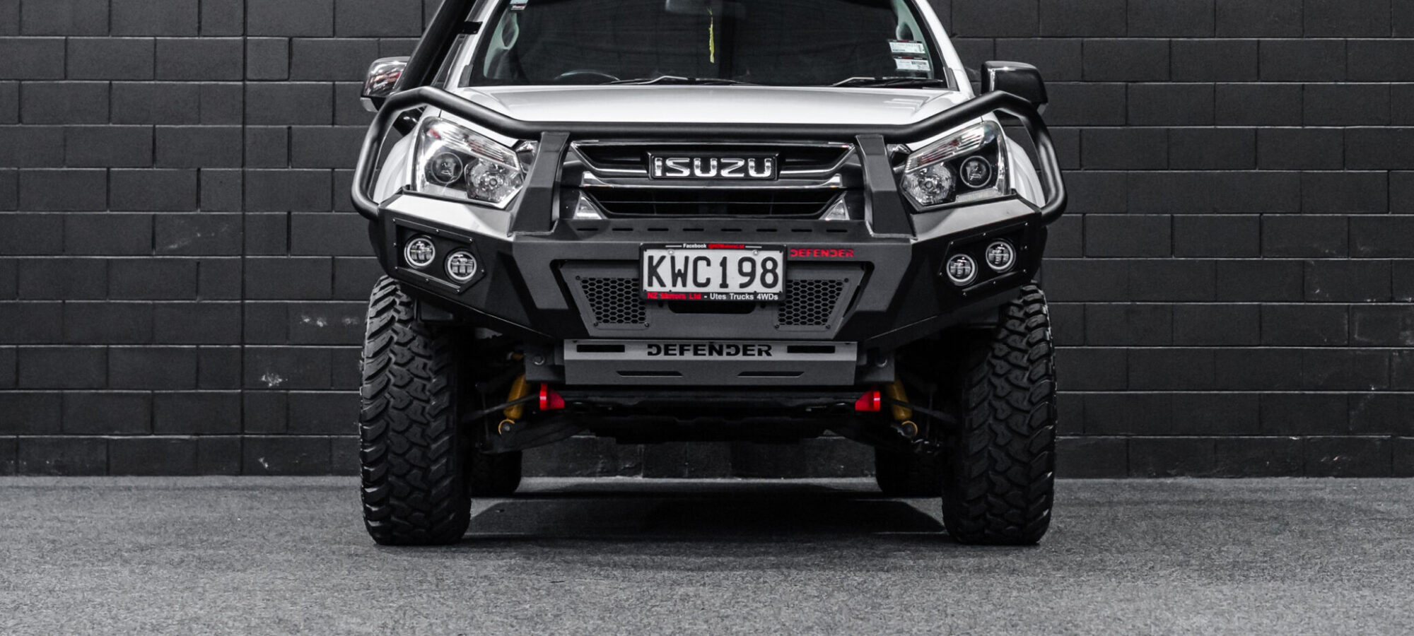 Vehicle Gallery Image