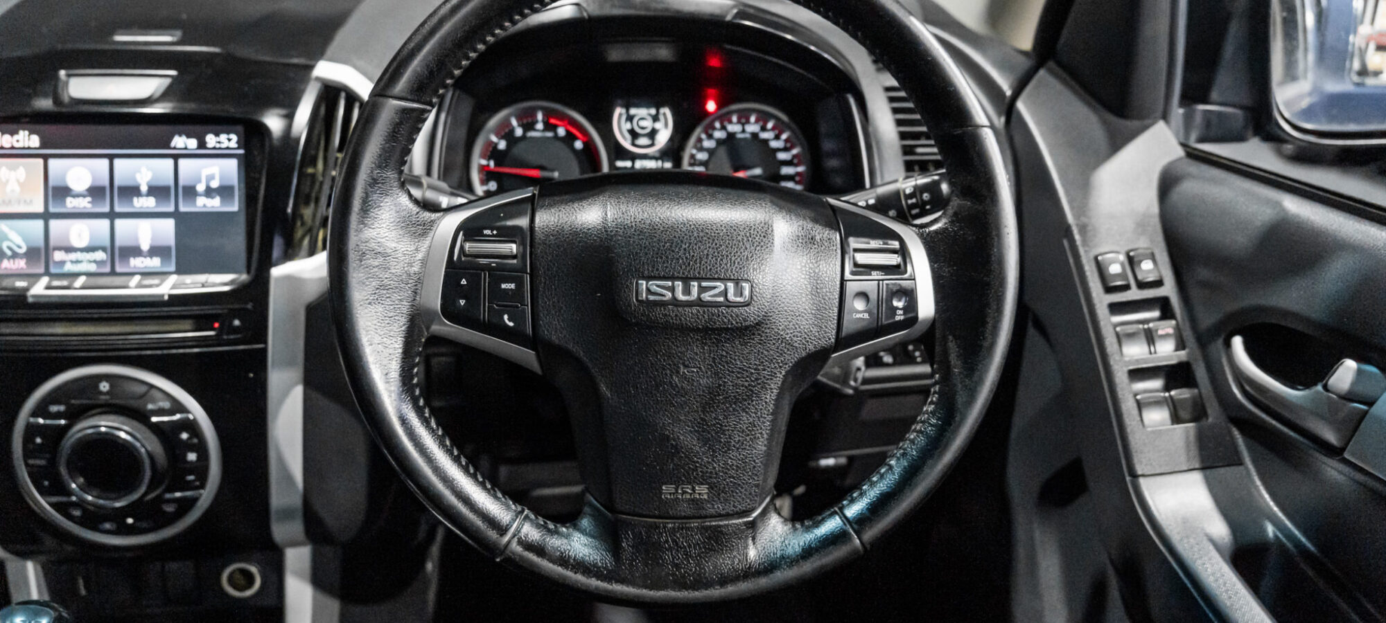 Vehicle Gallery Image