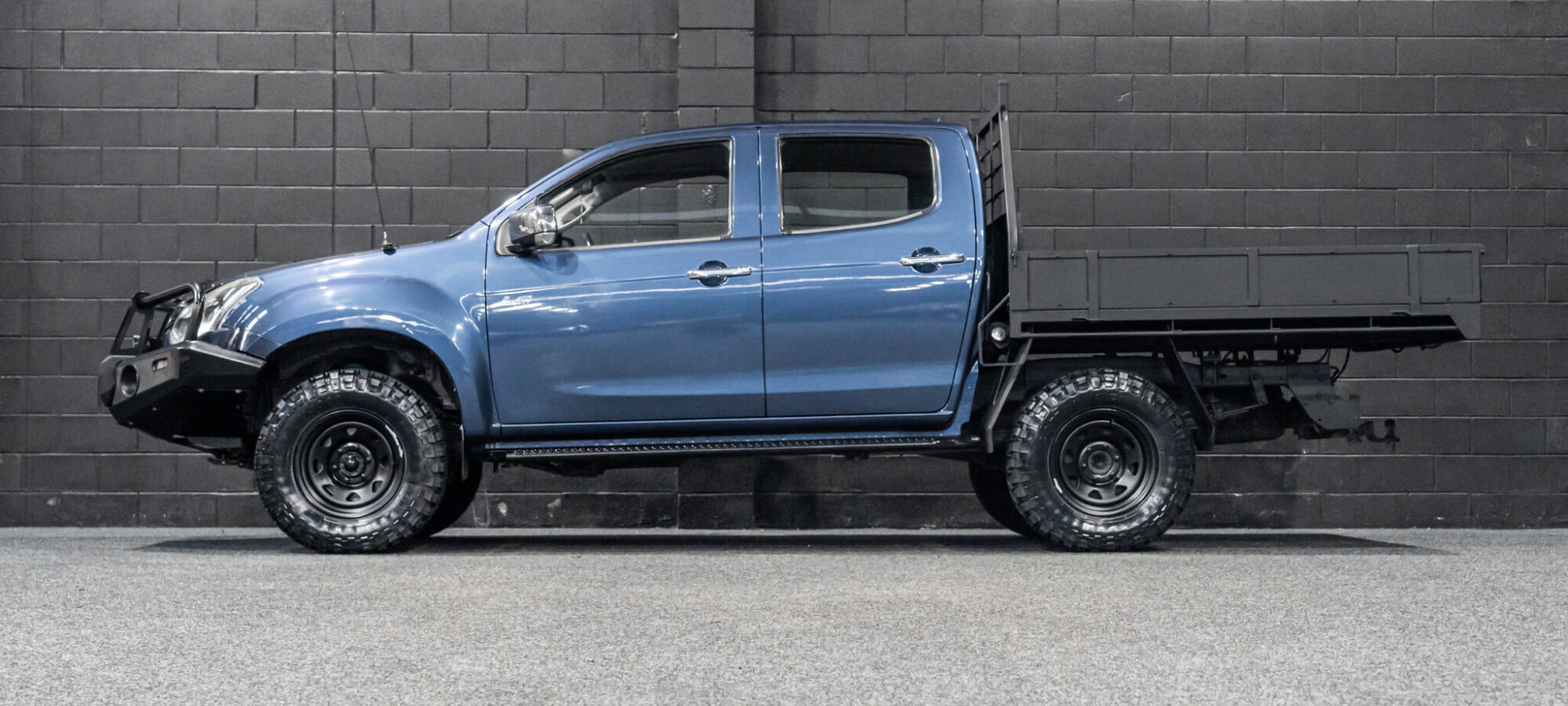 Vehicle Gallery Image