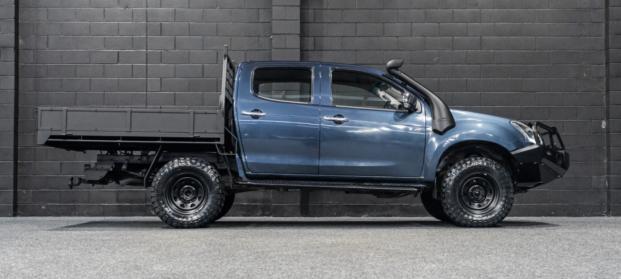 Vehicle Gallery Image