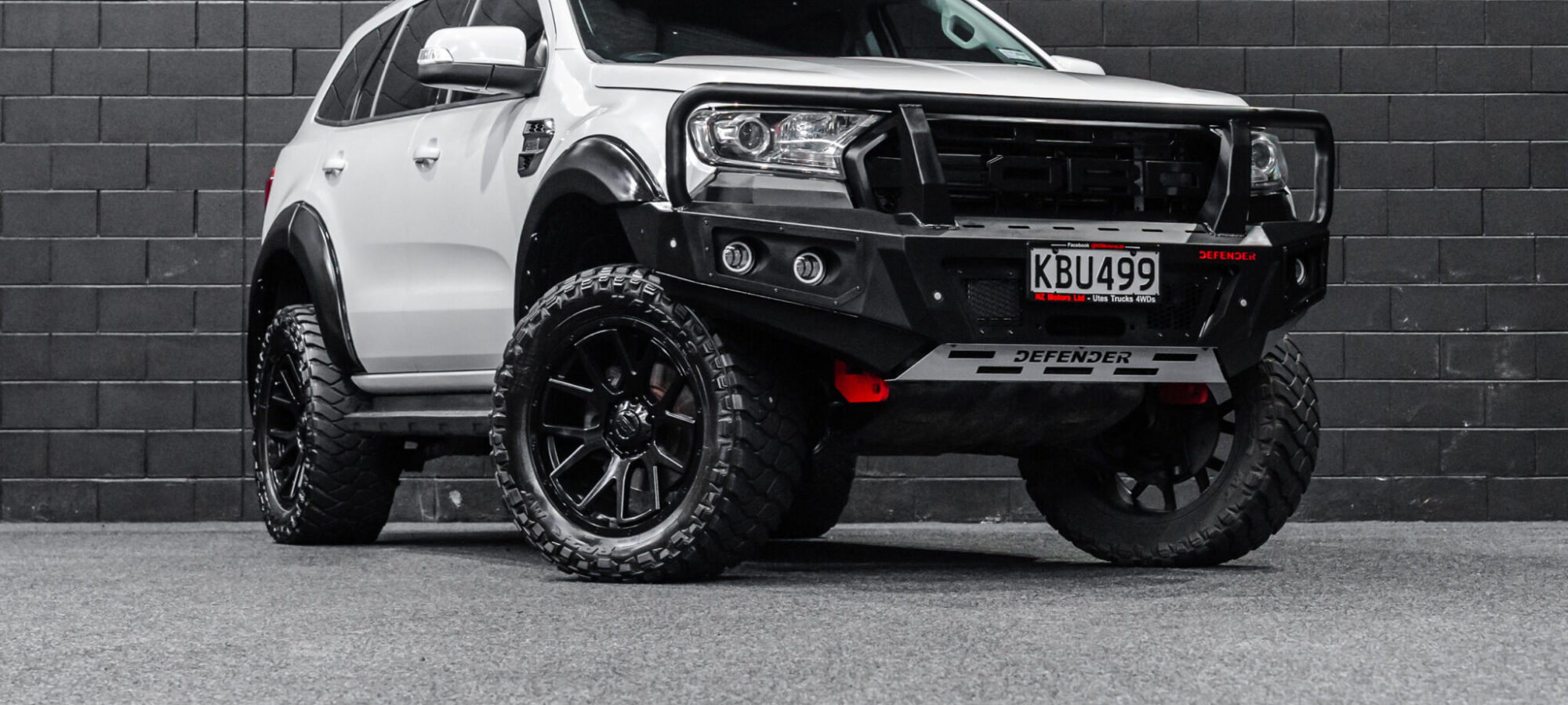 Vehicle Gallery Image