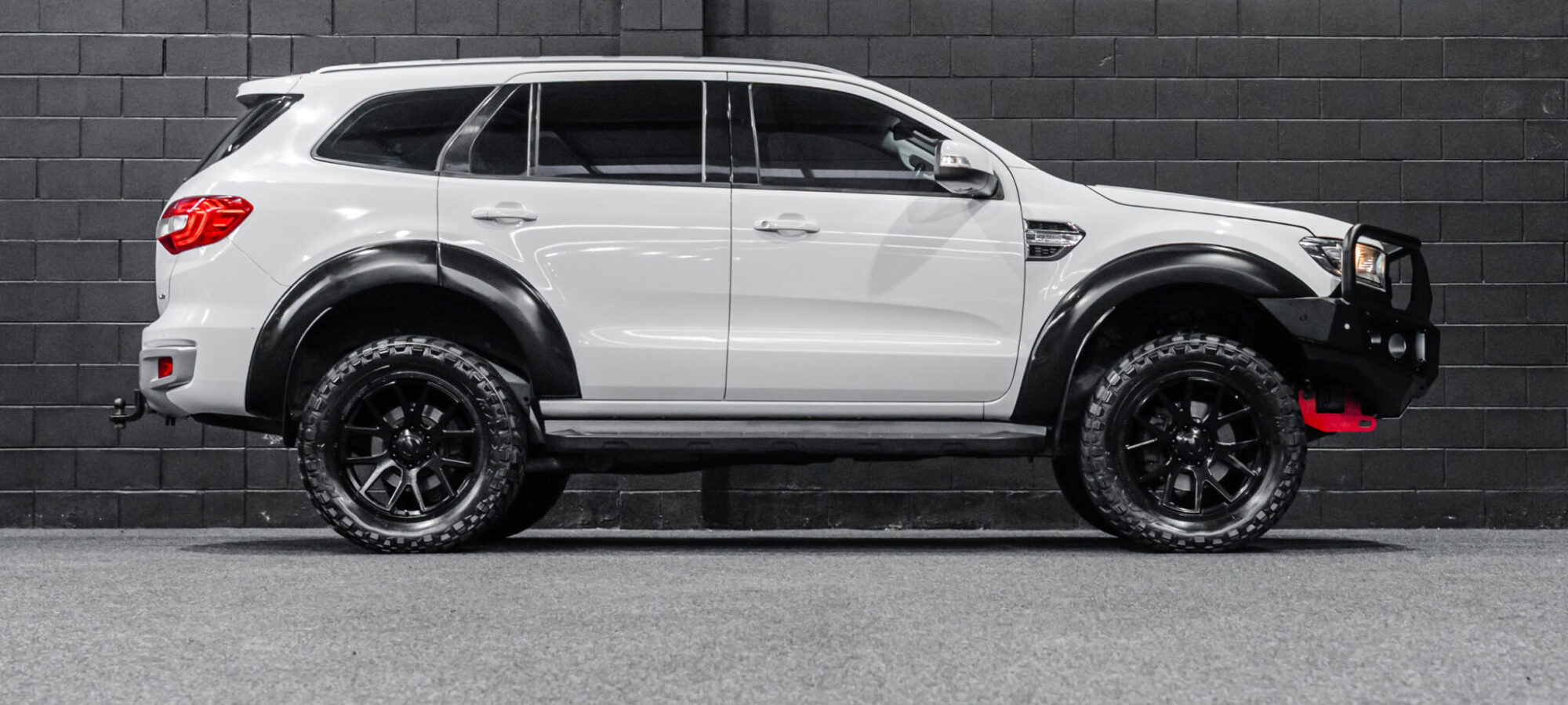 Vehicle Gallery Image