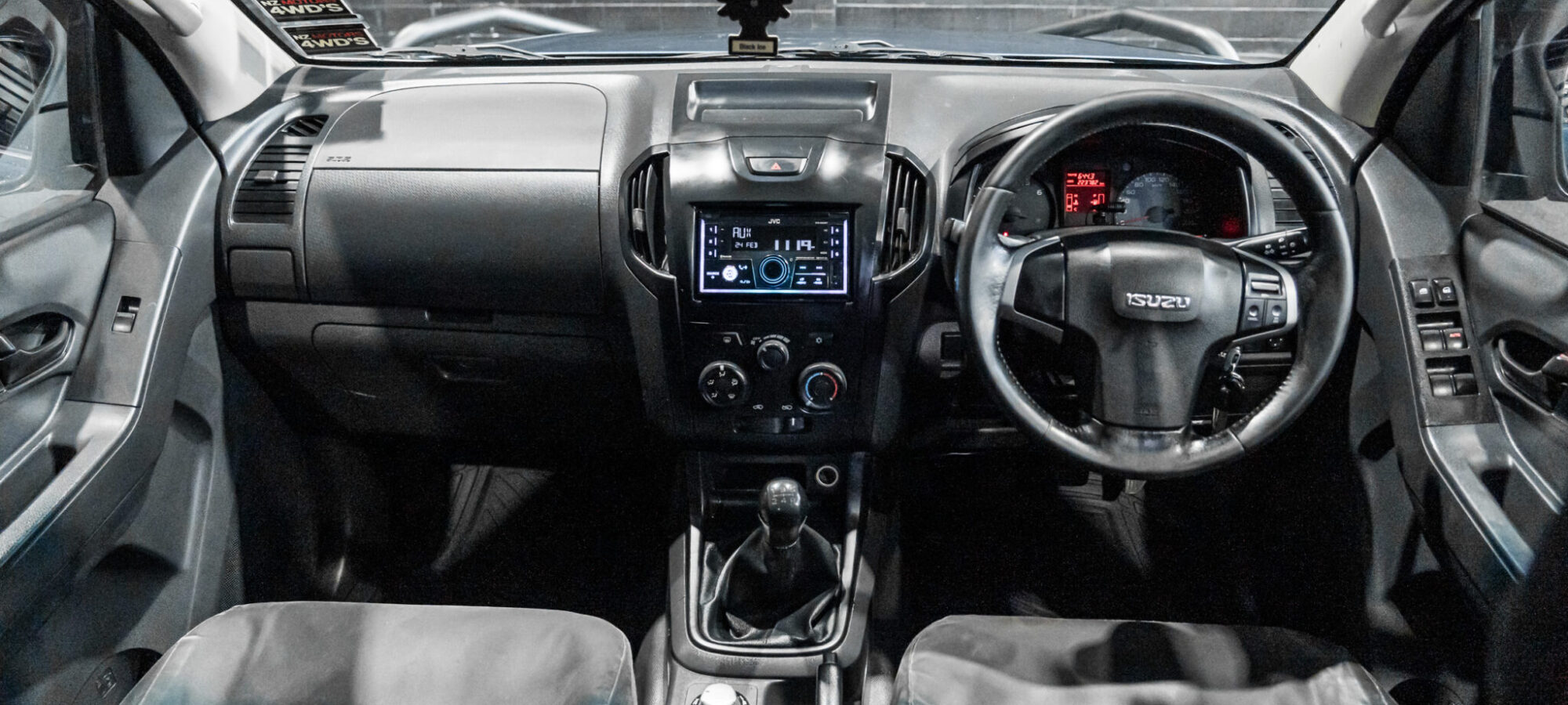 Vehicle Gallery Image