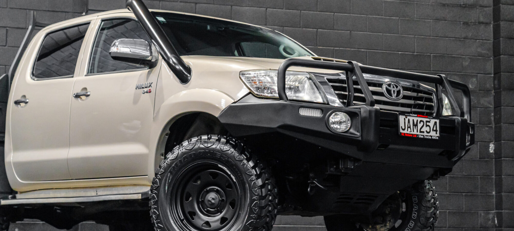 Vehicle Gallery Image