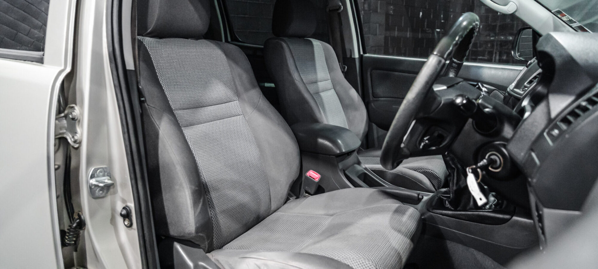 Vehicle Gallery Image