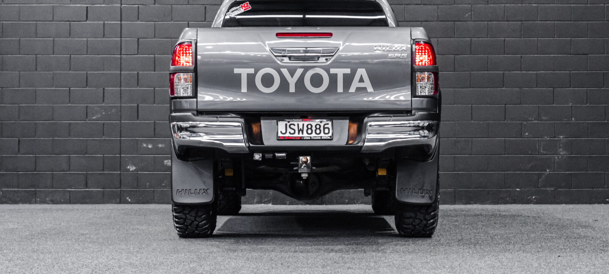 Vehicle Gallery Image