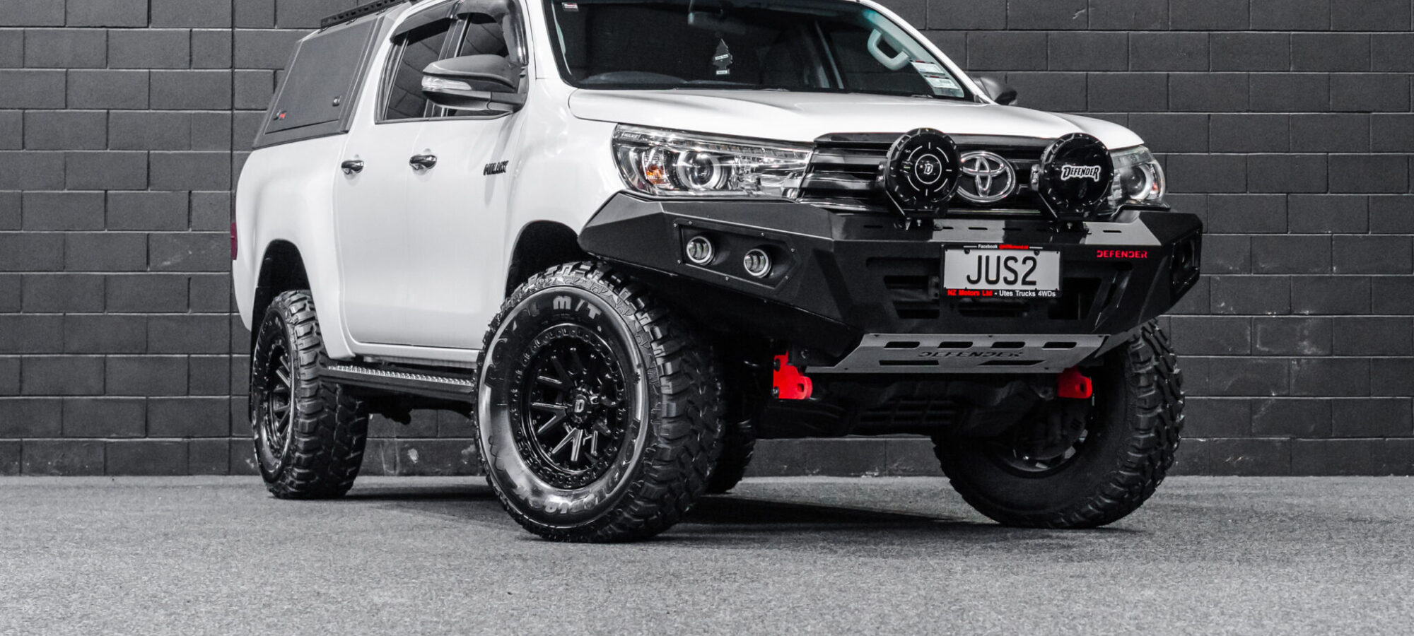 Vehicle Gallery Image