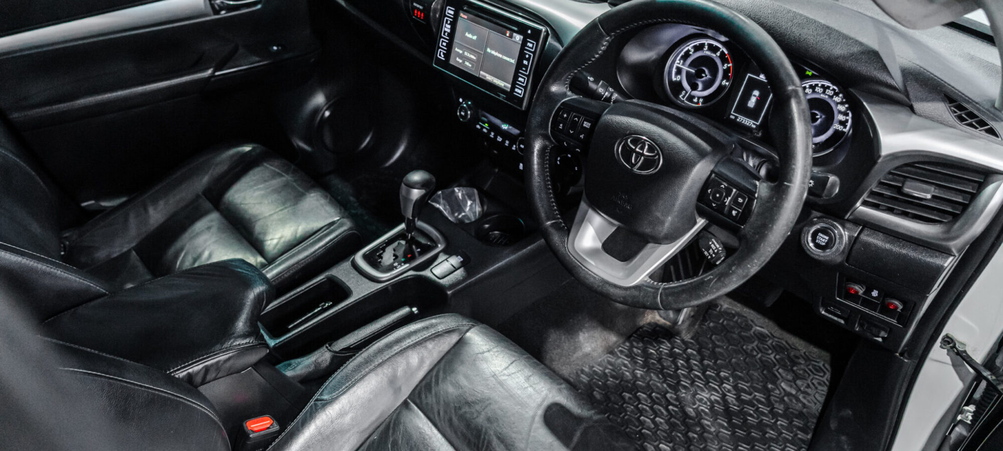 Vehicle Gallery Image