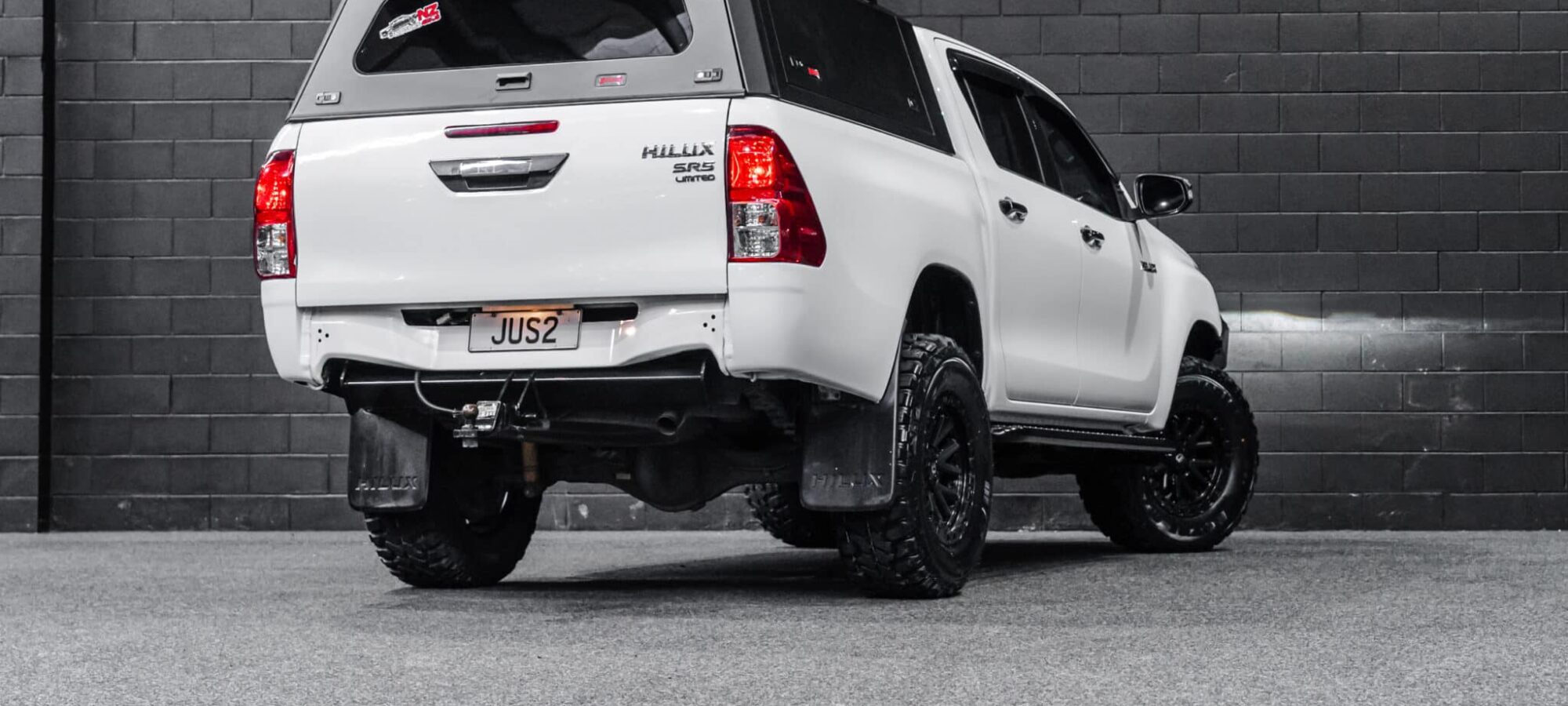 Vehicle Gallery Image