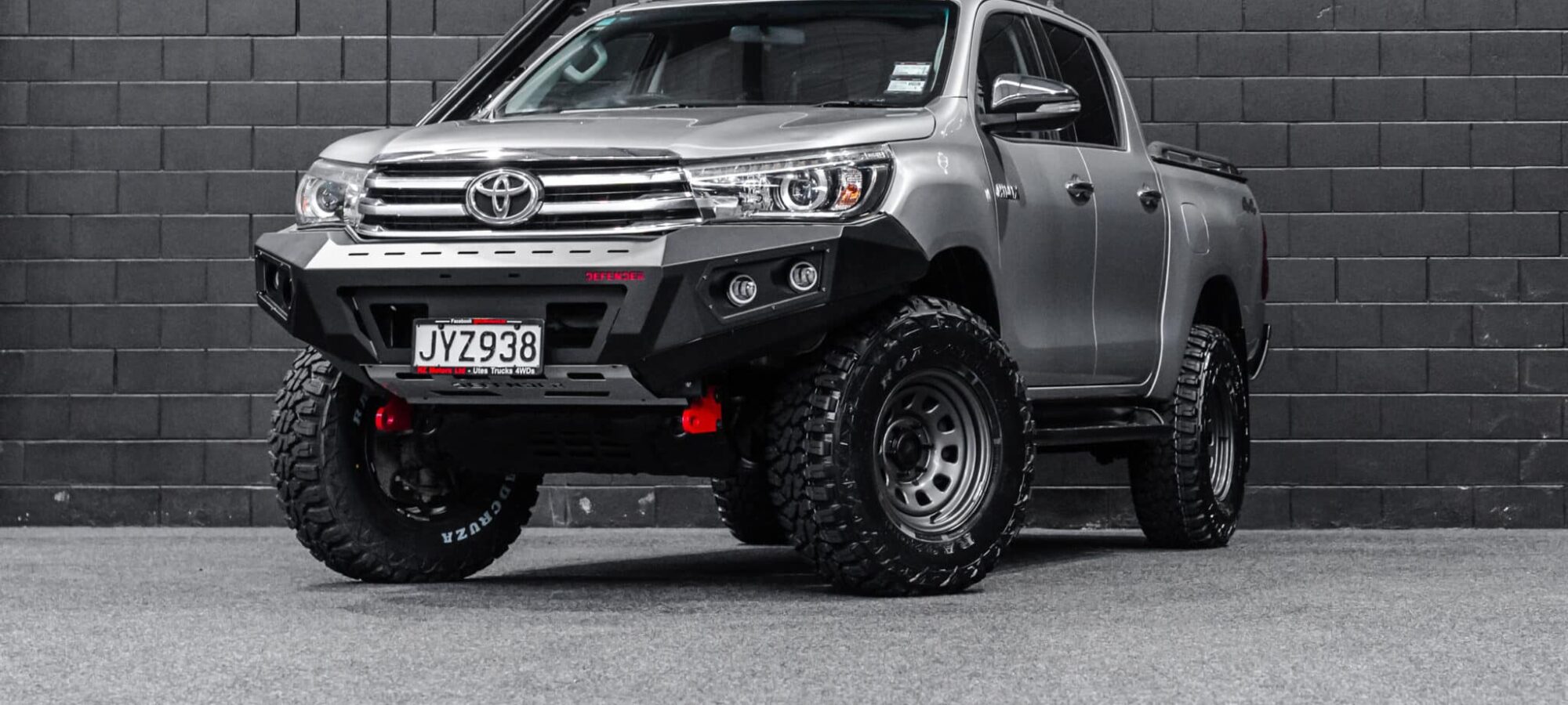Vehicle Gallery Image