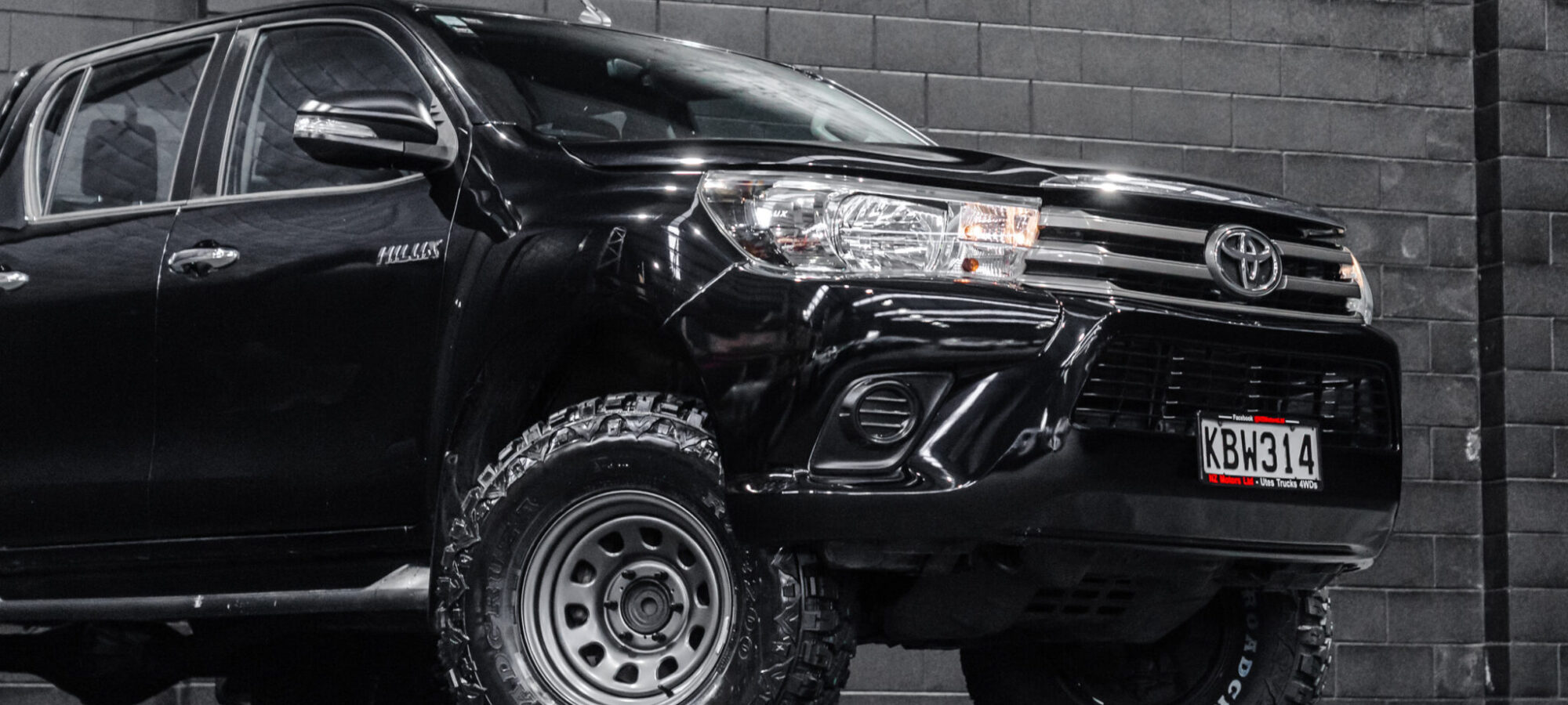 Vehicle Gallery Image