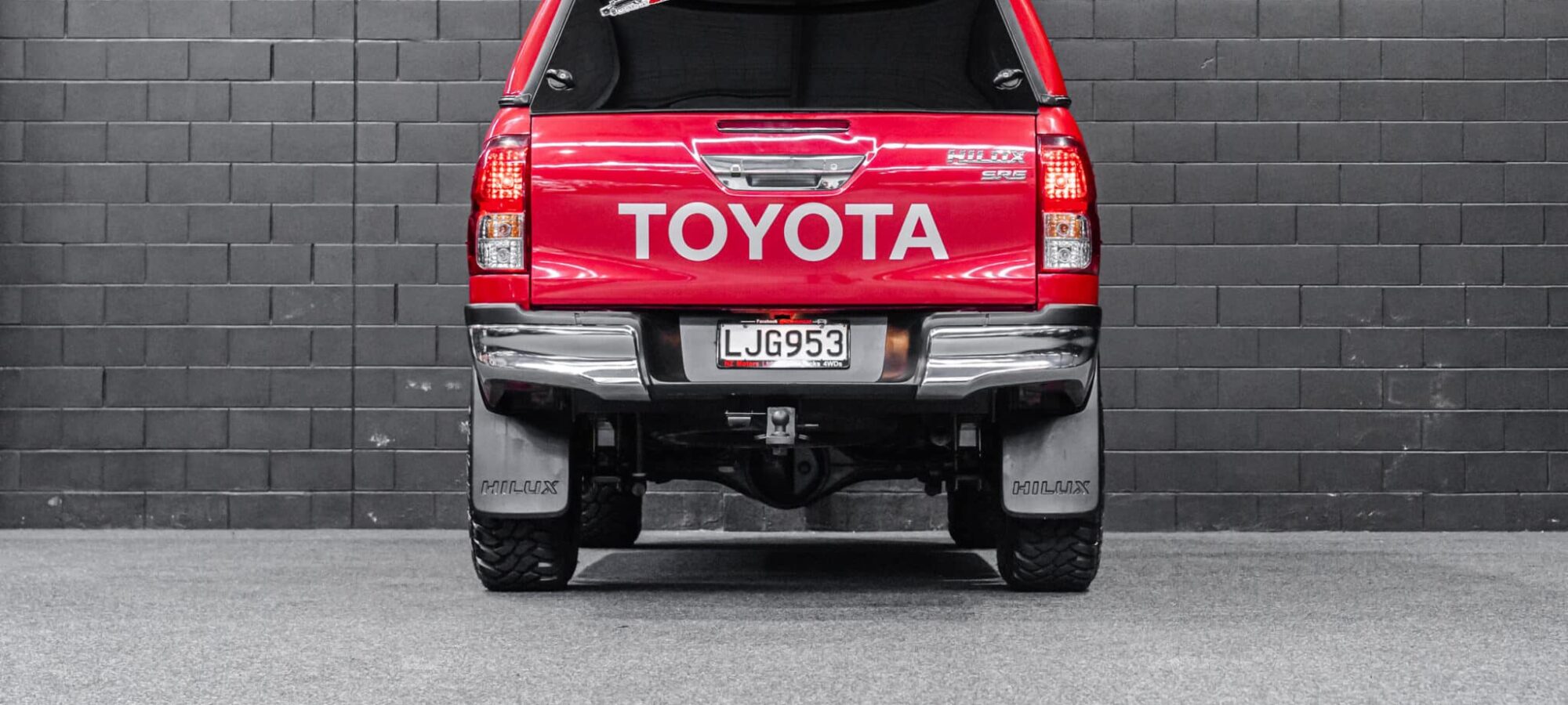 Vehicle Gallery Image