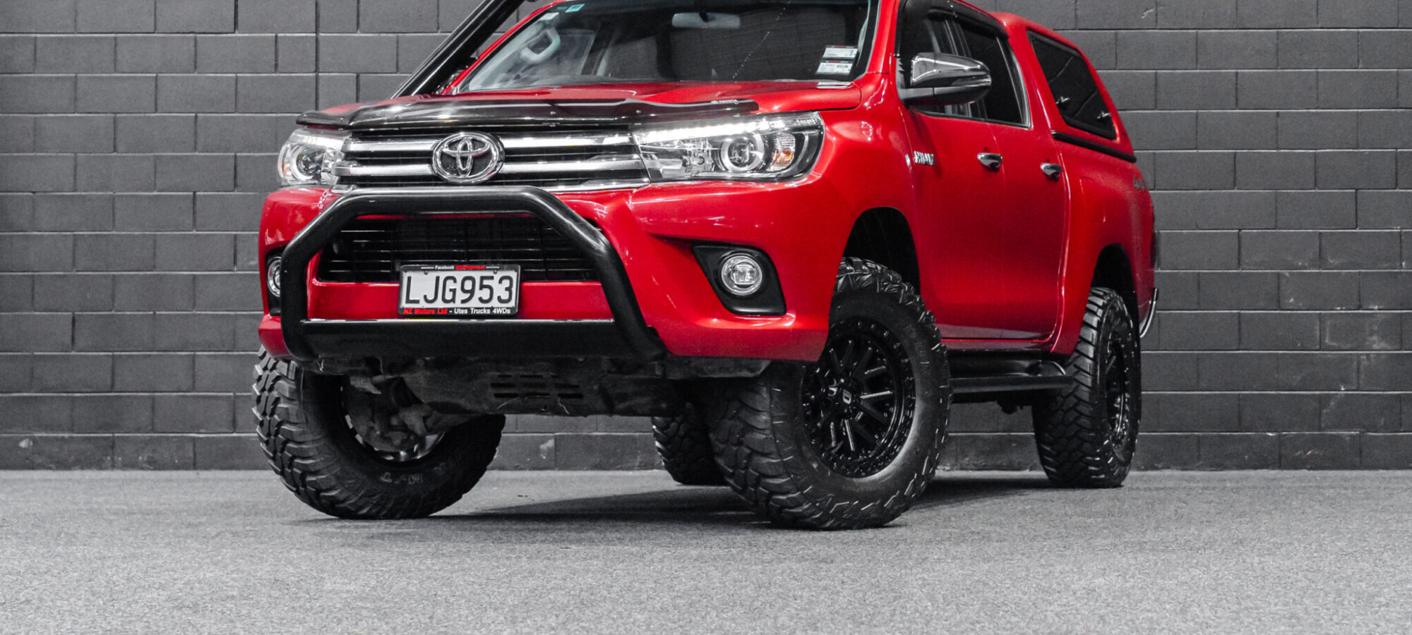 Vehicle Gallery Image