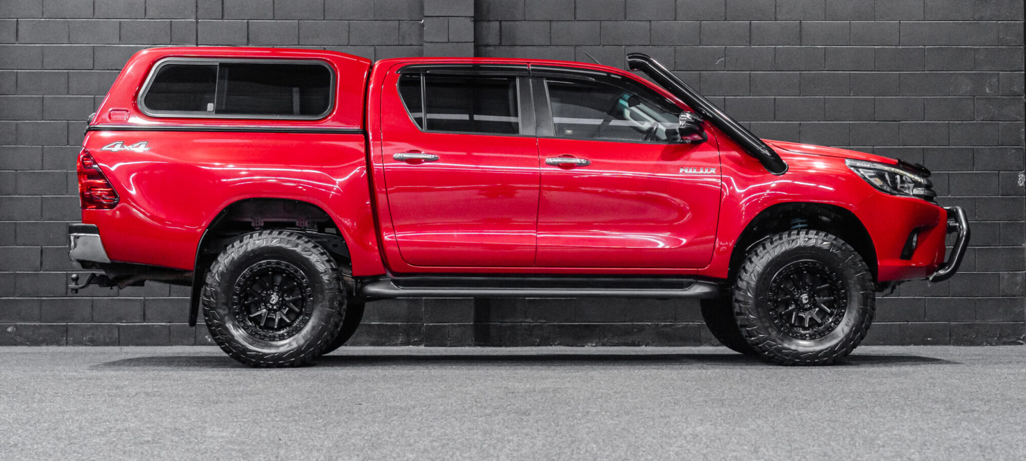 Vehicle Gallery Image