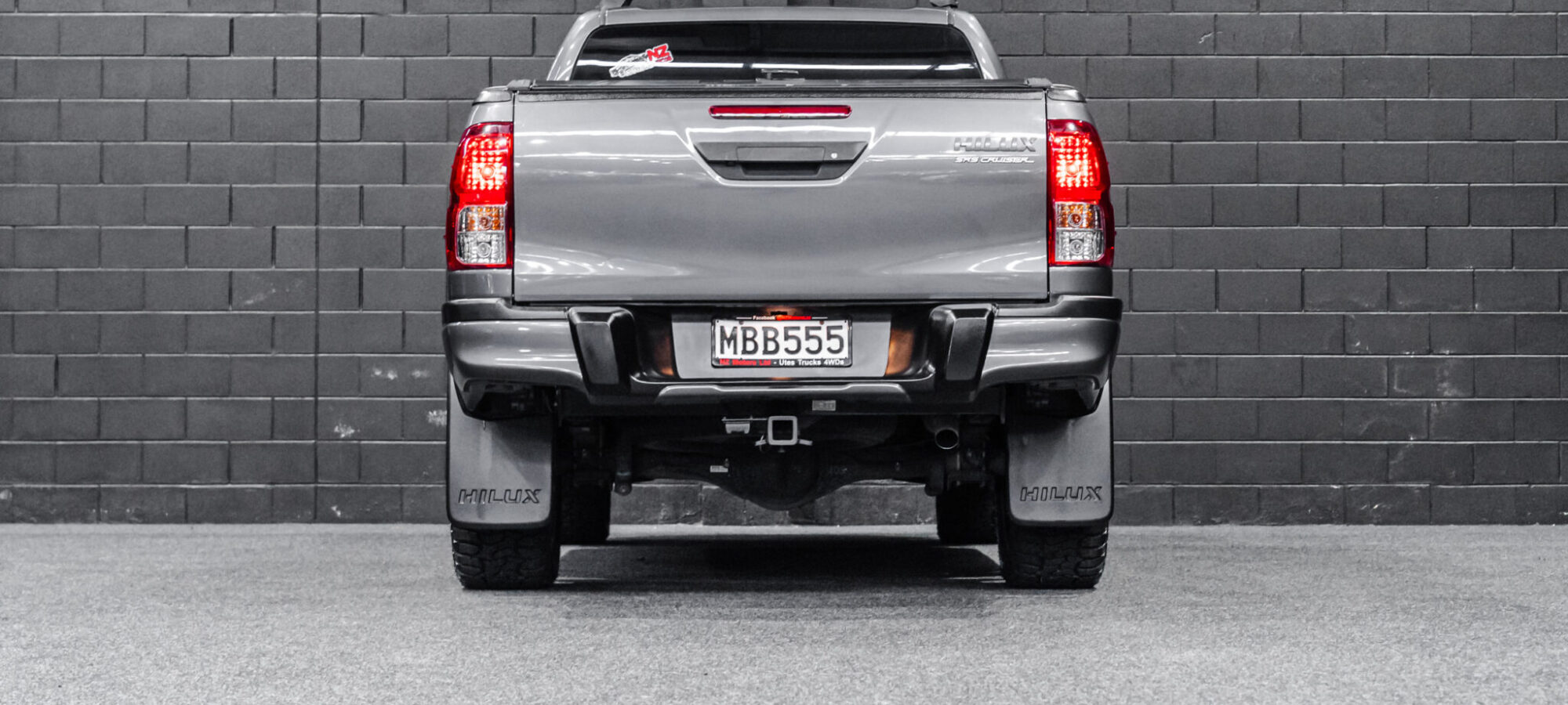 Vehicle Gallery Image