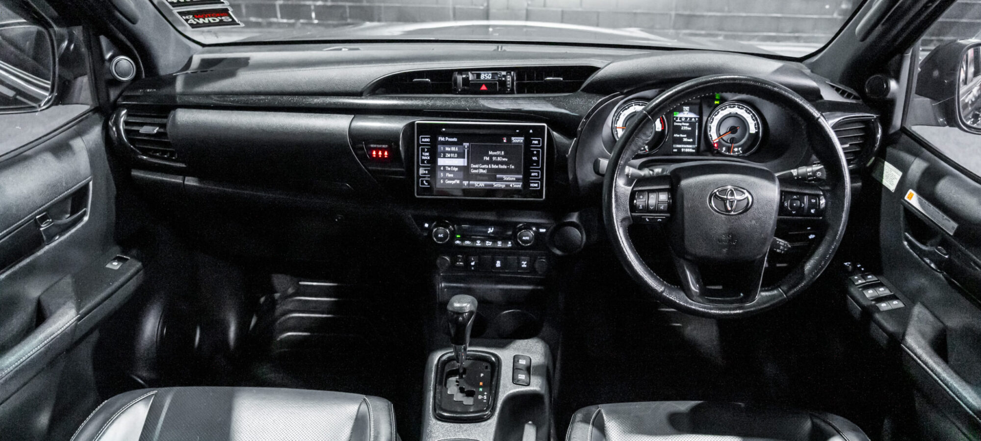 Vehicle Gallery Image