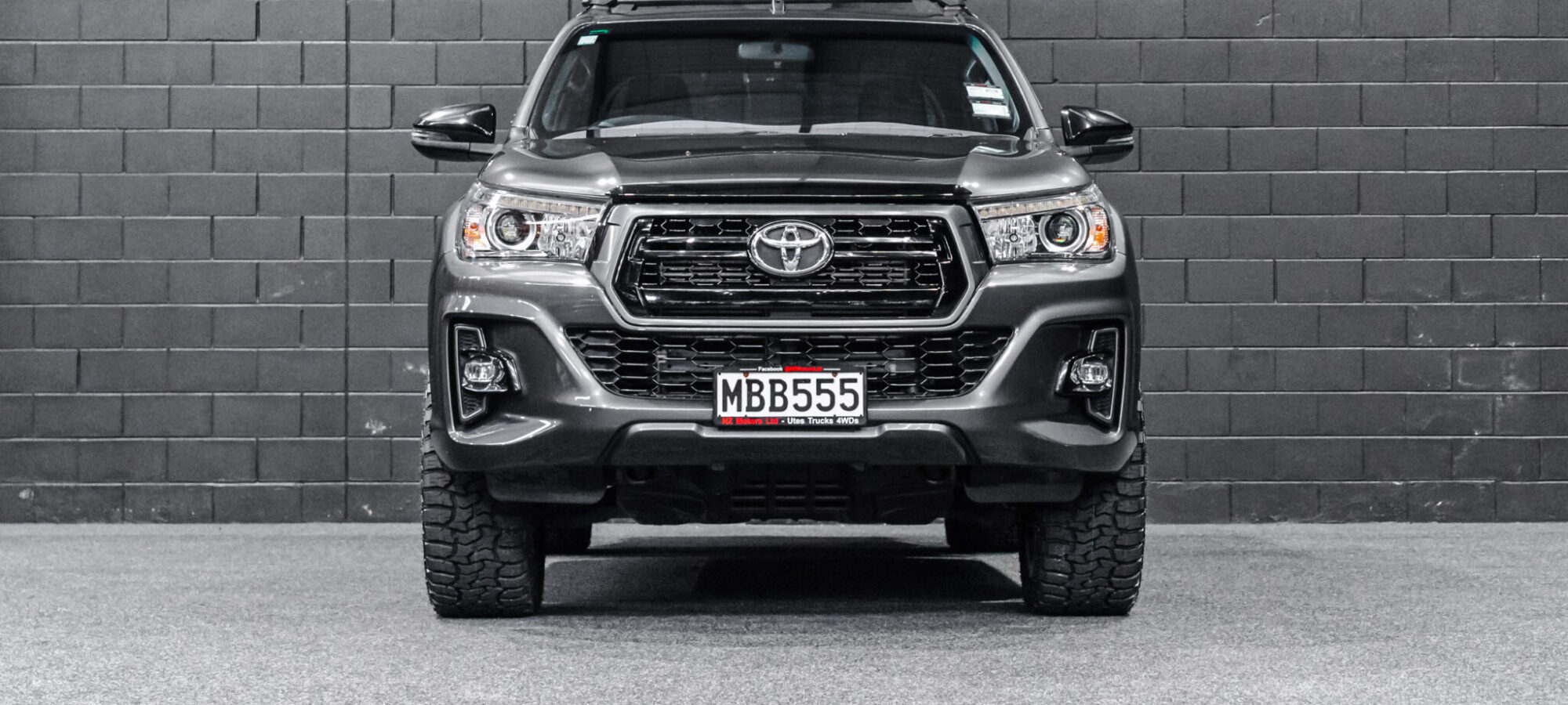 Vehicle Gallery Image