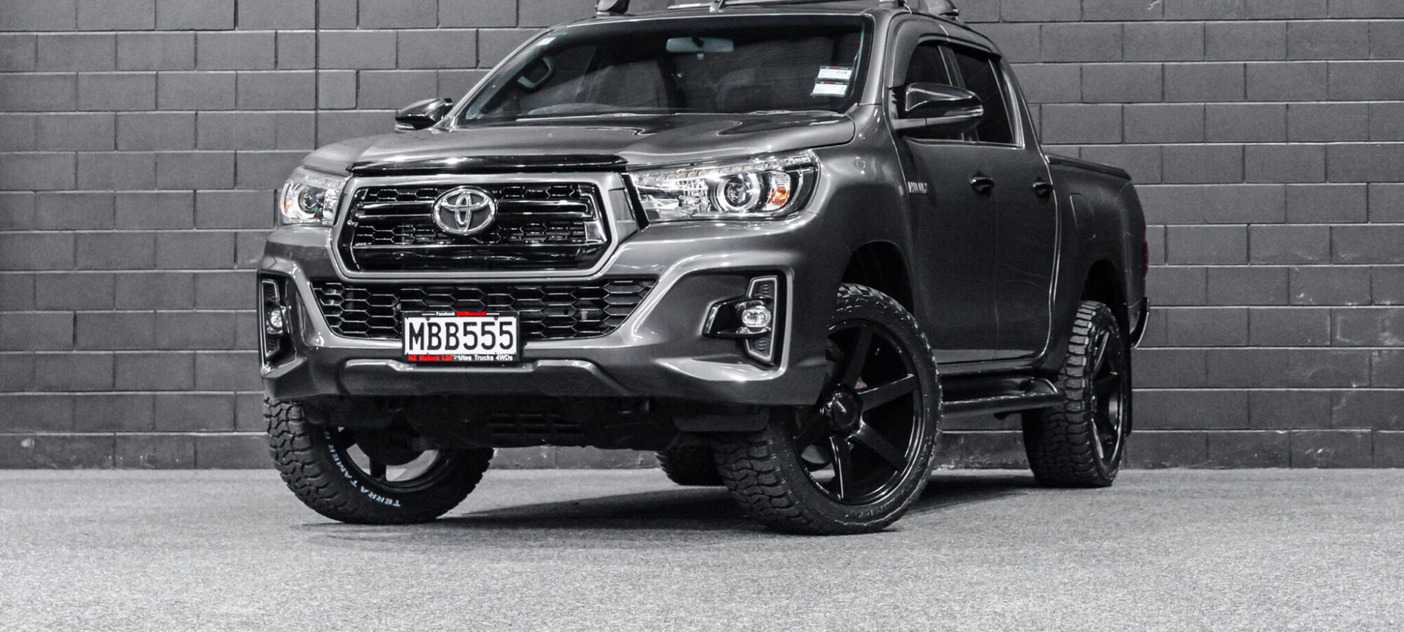 Vehicle Gallery Image