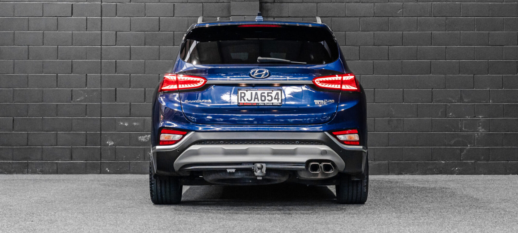 Vehicle Gallery Image