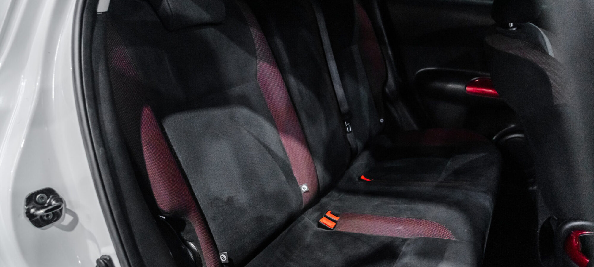 Vehicle Gallery Image