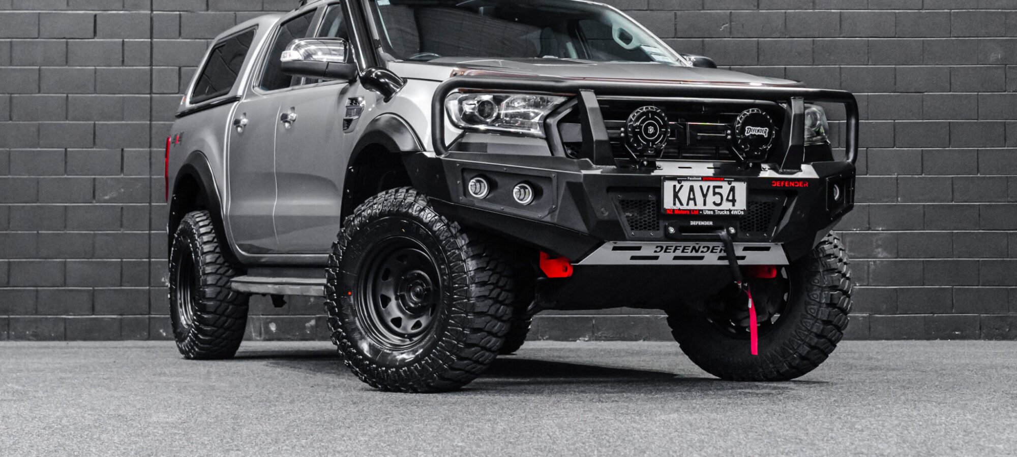 Vehicle Gallery Image