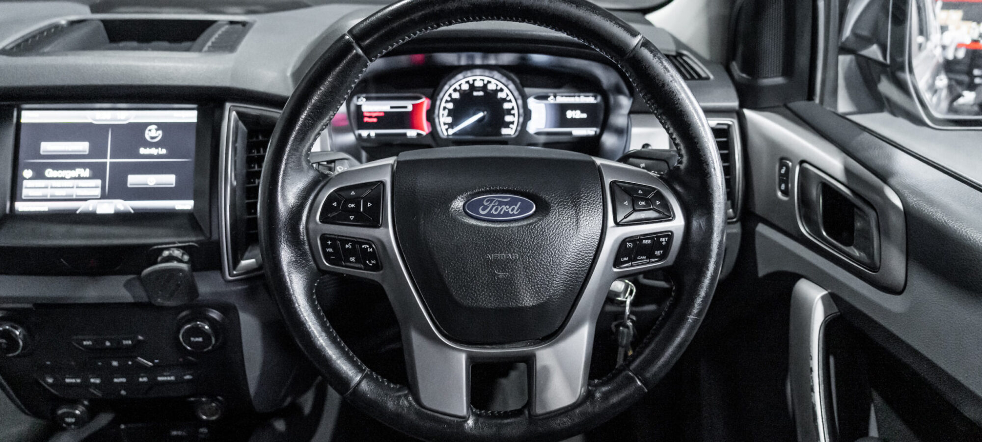 Vehicle Gallery Image