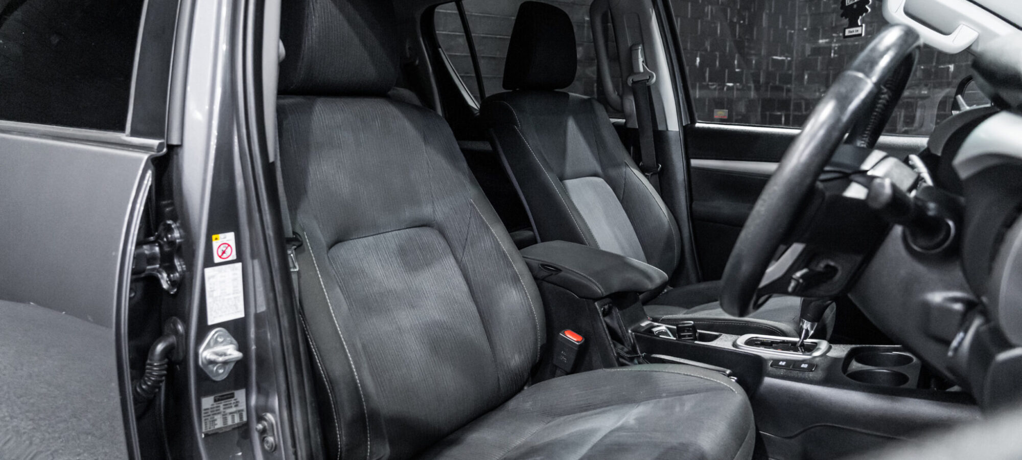 Vehicle Gallery Image