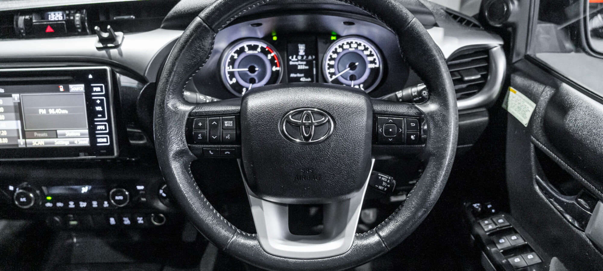 Vehicle Gallery Image