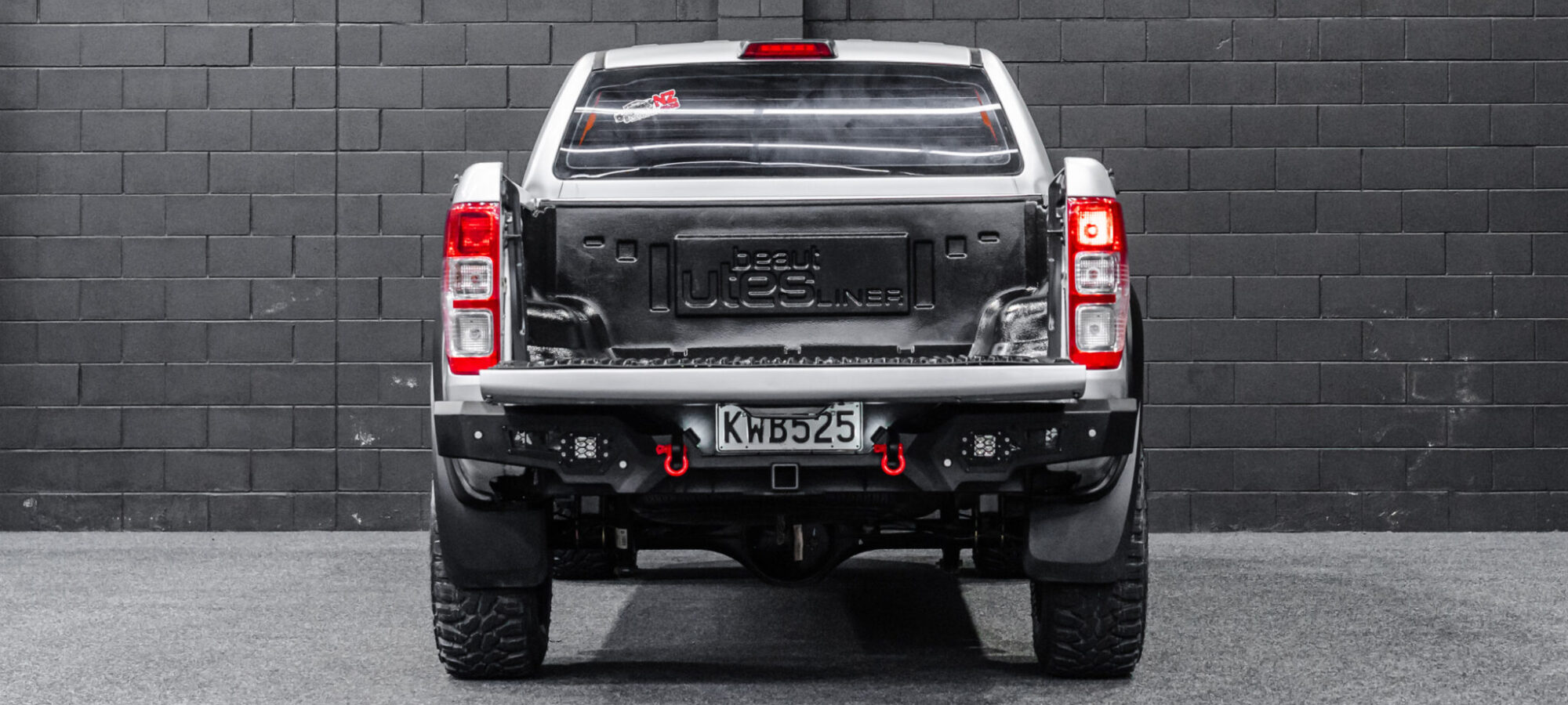 Vehicle Gallery Image