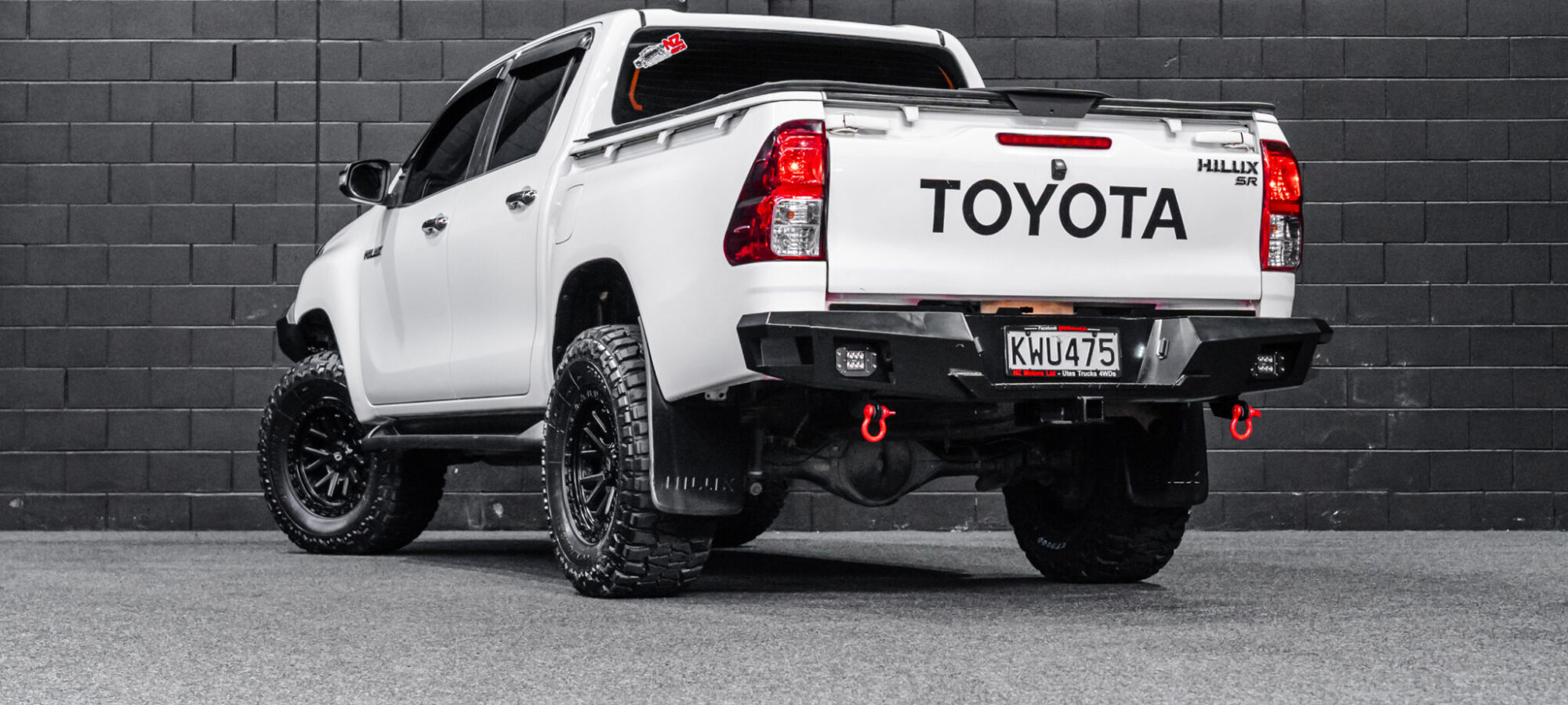 Vehicle Gallery Image