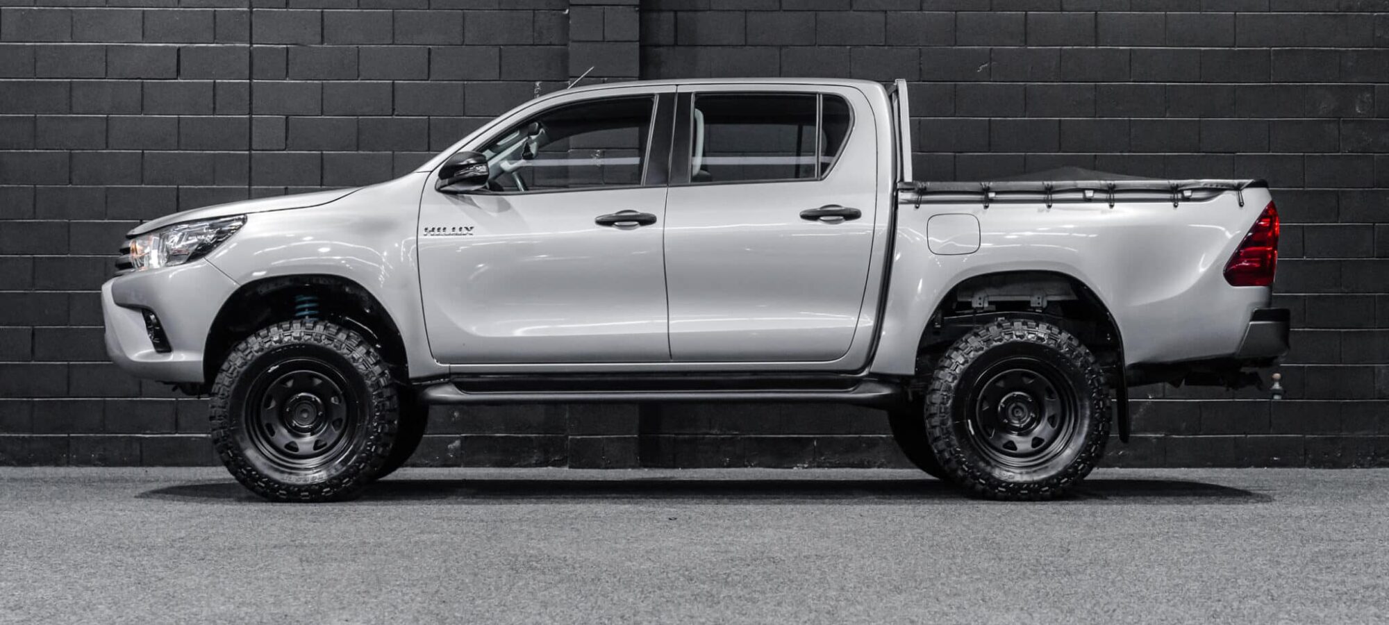 Vehicle Gallery Image