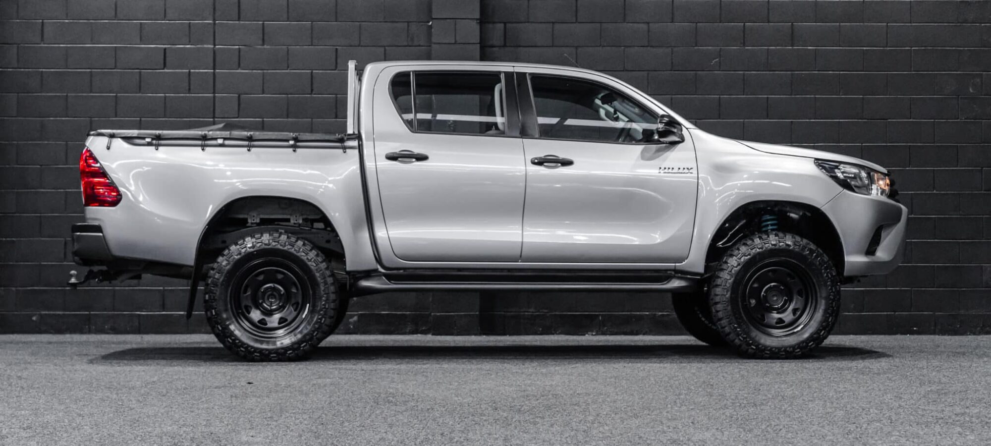 Vehicle Gallery Image