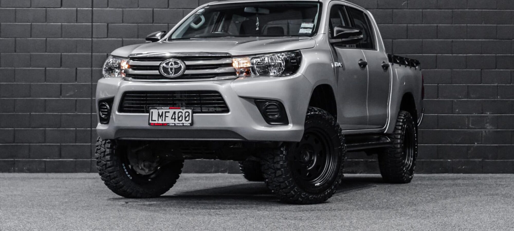 Vehicle Gallery Image