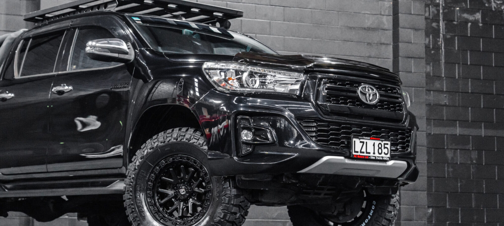 Vehicle Gallery Image