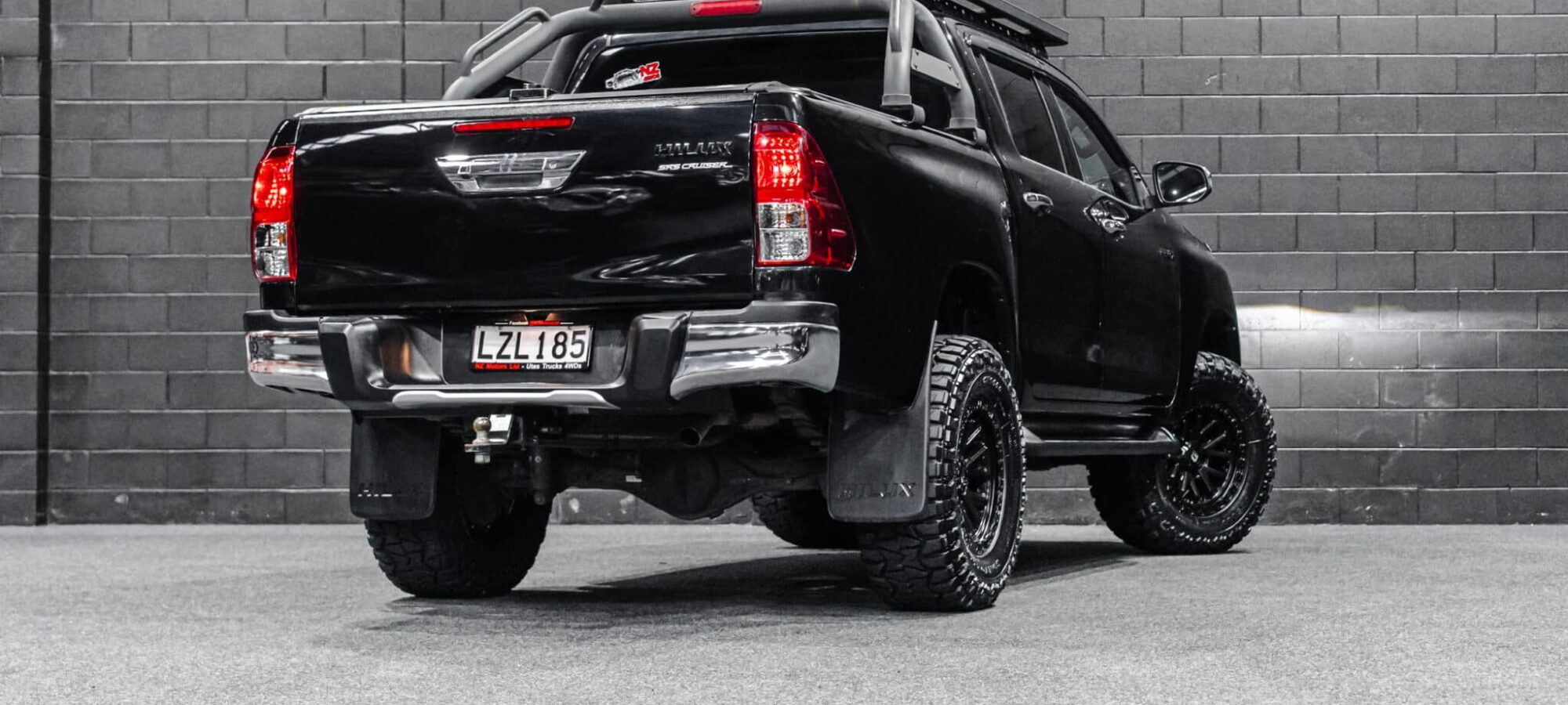 Vehicle Gallery Image