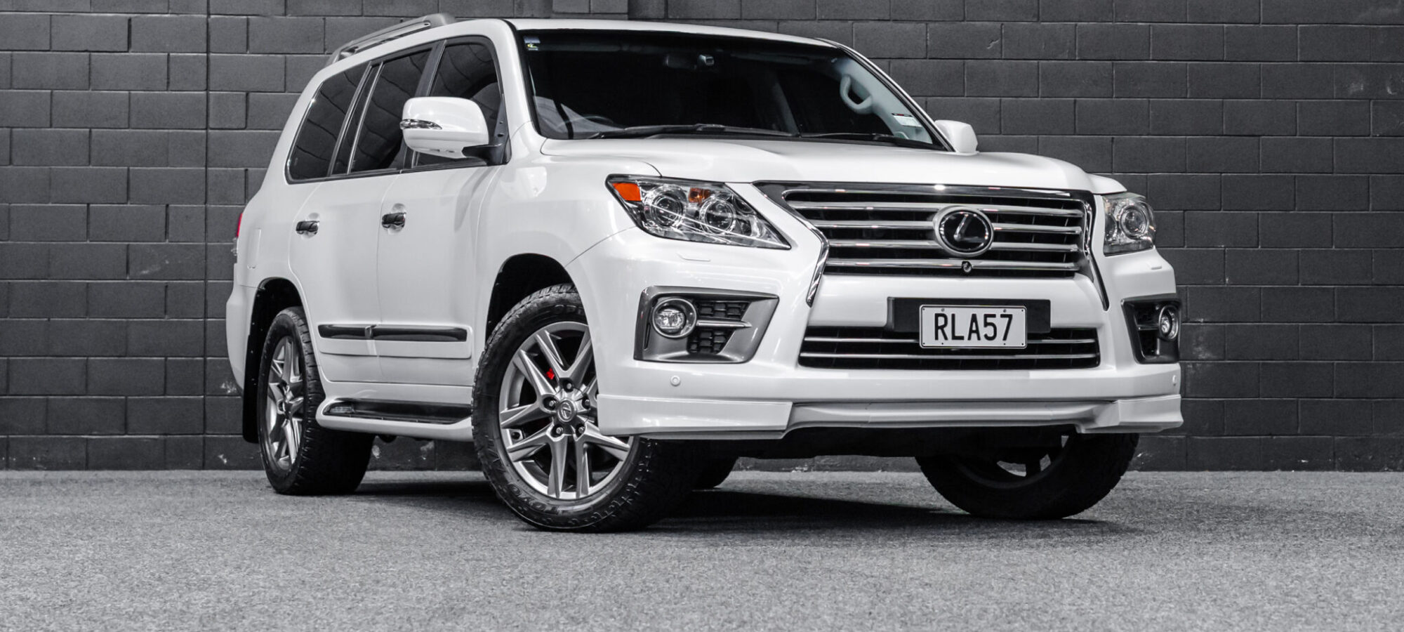 Vehicle Gallery Image