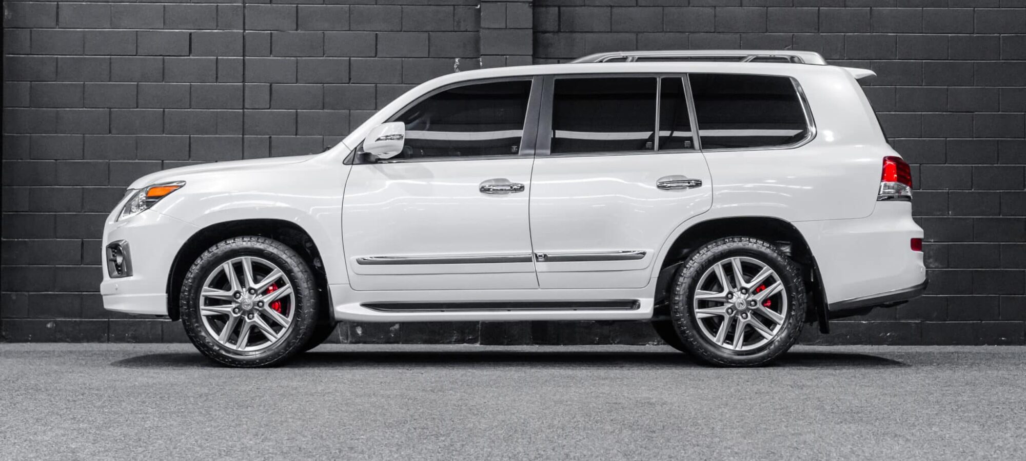 Vehicle Gallery Image