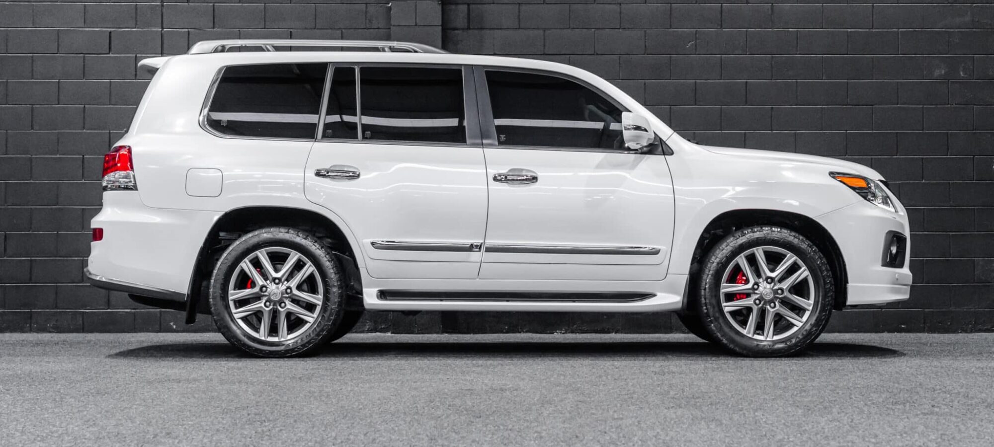 Vehicle Gallery Image